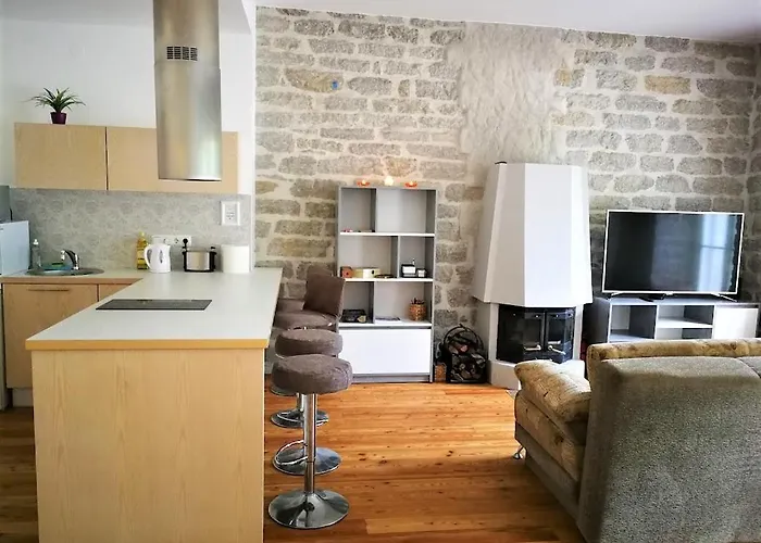 Appartement Perfect In Old Town With Parking