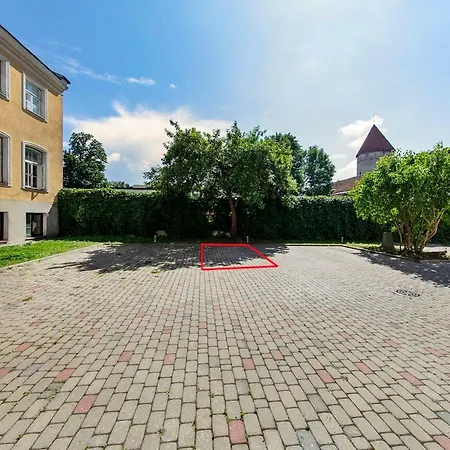 Perfect In Old Town With Parking Appartement